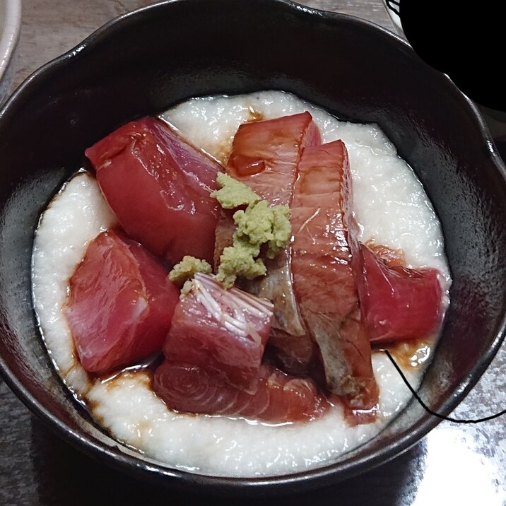 マグロの山かけ